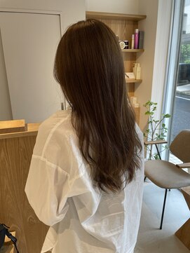 トリート 船堀店(TREAT) オリーブベージュ×ロングレイヤー