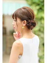 シャルメ 池袋(CHARMER)&nbsp;二次会にも♪シンプルなサイドシニヨン☆