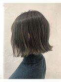 オリーブカラー×肩上ボブ
