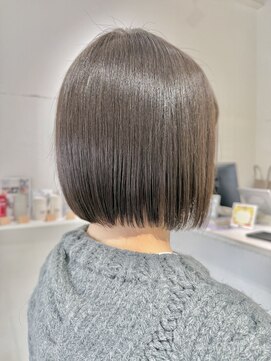 ジュベ(juve.) 【大分 juve.】10代20代30代40代50代◎切りっぱなしボブ☆