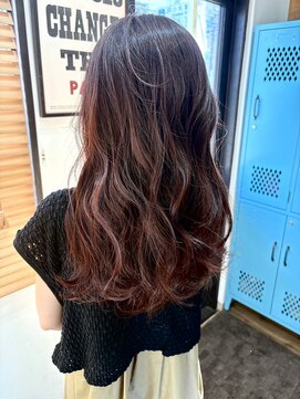 カルム(calmost) 深みのあるレッドブラウンカラー