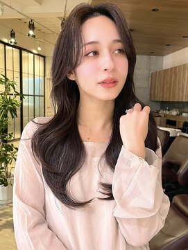 グランド(GRAND) ロングヘア30代40代くびれヘアレイヤー前髪なし前髪あり表参道