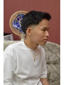 ラフカッターズ 八王子店 フェザーアップ【八王子/理容室/床屋/顔剃り/シェービング】