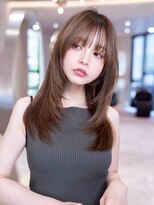 ケアリー 志木(Carelly)&nbsp;デザインカラー/レイヤーカット/ウェットヘア/オリーブベージュ