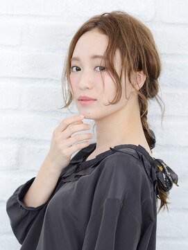 アース コアフュールボーテ 松本庄内店(EARTH coiffure beaute) ターバンを編み込んだ上級三つ編みアレンジ