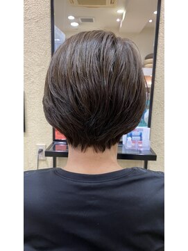 エイチ エアー ダヴ H air DAV調布北口 すっきりショートボブ