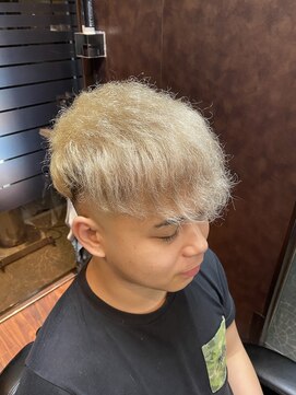 ヒロギンザ 新橋日比谷口店(HIRO GINZA) ハイトーンスキンフェード　新橋/日比谷/内幸町/虎ノ門/理容室