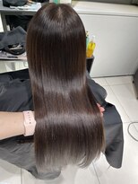 プラチナカラーと髪質改善パールプラチナで艶髪に！！
