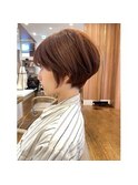 ひし形シルエットのくびれショートヘア〔銀座/ショート〕