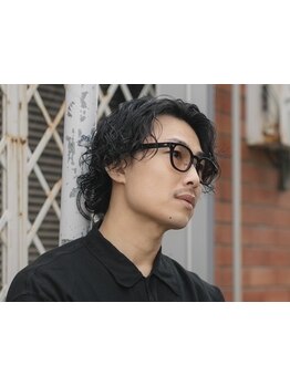 学生から社会人まで人気の《ツイストスパイラルパーマ》をご提案*清潔感がありつつ、第一印象が好印象に*