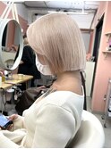 ホワイトベージュ（ブリーチ２回）