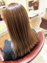 Rinのこだわり【白髪ぼかし編】ブリーチを使わない白髪ぼかしやハイライト♪髪質改善に特化した薬剤導入！