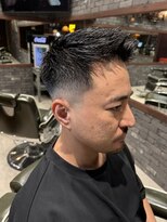 フォーコーナーズカットショップスリーセント 栄(FourCornersCutShop 3/cent)&nbsp;大人フェード/大人ビジネス/フェザーアップ/クルーカット