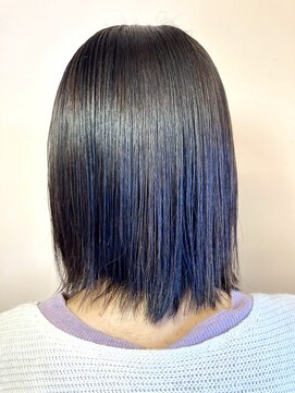 ファーフ(ofaafo) ミディアムヘア