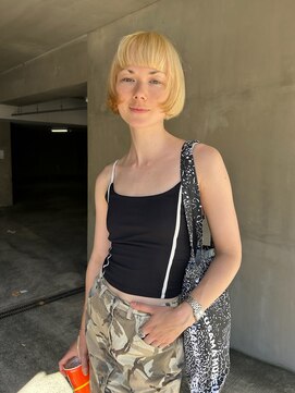 メロウ(MELLOW) ブロンドボブ/ケアブリーチ/外国人風ボブ/ダブルカラー