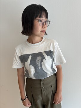 フォークロア 本店(Folk Lore) ぱつっとボブ