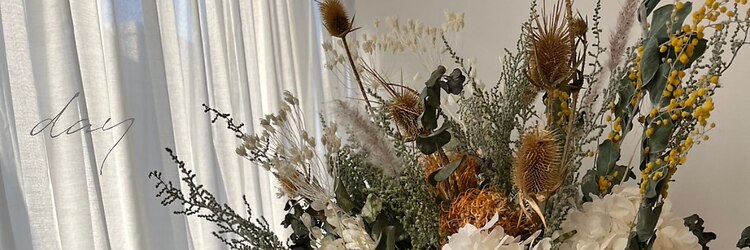 デイ(day)のサロンヘッダー