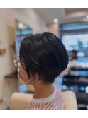 ショートボブ