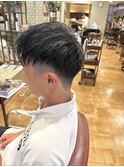 短くさっぱりしたすっきりめのスタイルです♪