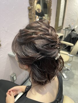 ハーフアップアレンジ