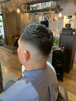 トニコ(toniko)&nbsp;ハイスキンフェード×ベリーショート×ビジネスヘア