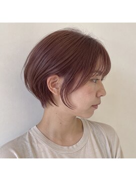 アンリエラ(Unliera) 30代女性人気丸みショート×ピンクベージュ