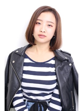 クリエ(qu･ri･e) 【毛先Cカール】毛先内巻きボブスタイル