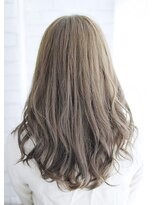 トレス プラス エヌ(TRESS+n)&nbsp;20代30代40代　大人可愛いアッシュベージュ【堅田】