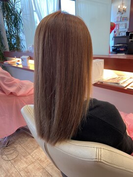 マーリャヘアー(mallia hair) シルキーテラコッタへ