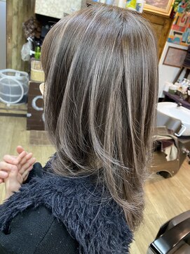 ヘアー アート オクロック(HAIR ART O'CLOCK) エイジングハイライト