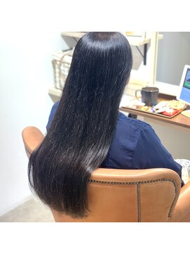 シアン(CyAN) グレーカラー