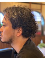 つばめ美容室 メンズパーマ