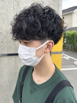 ニアウ 太田店(Niau) メンズスパイラルマッシュ波巻きセンターパートニュアンスパーマ