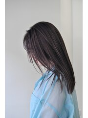 ナチュラル美髪ストレート / 艶感アッシュ / セミロング
