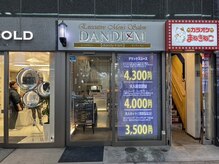ダンディズム 狸小路本店(DANDIZM)の雰囲気（狸小路商店街(3丁目)の中に位置する店舗のため通いやすさ抜群）