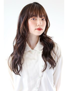 ヘアサロン ガリカ 表参道(hair salon Gallica) [河原塚七海]レイヤーカットで抜け感のあるゆるウェーブロング