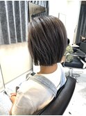 ぱつっとボブ