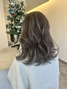 フェーディン(fa/din) ハイライトグレージュ