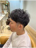 刈り上げ　ツーブロック　フェード