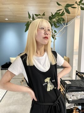 フリーク(FLEEK) 抜きっぱなしブロンド