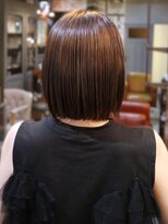 アットザコーナー(at the corner) 切りっぱなしボブ ブラウンベージュカラー 艶髪 30代 髪質改善