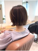 大人女性の外ハネニュアンスボブ/札幌駅