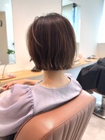 ムイ(muy)&nbsp;大人女性の外ハネニュアンスボブ/札幌駅