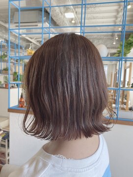 ヘアーサロン クスキ(hair salon KUSUKI) 春ベージュの外ハネボブ