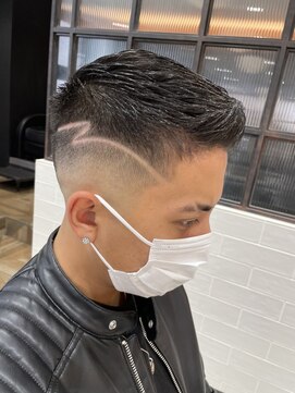 バーバーブロス 吉祥寺店(BARBER BROS) 【LUDLOW BROS.】Tamiya スキンフェード アートライン 眉ライン