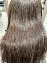 エスカーラ 表参道(THE ESCALA)&nbsp;@aidaman321/セクションカラー/ペールベージュ/外ハネボブ/