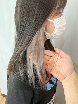 オーストヘアジジ(Aust hair Gigi) ハイトーンシルバーインナー！