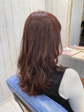 ルシール バイ アリア(Lucir by aria) セミロングレイヤースタイル