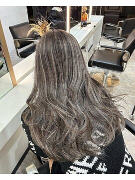 ブレンド 渋谷(BLend) ハイライトブルージュマチルダボブインナーグレーージュ