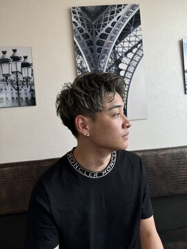 ドゥーエン 花園店(DoEN) メッシュ×アップバングショート